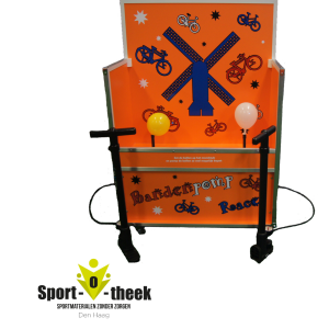 Oud Hollandse spellen Bandenpomp race